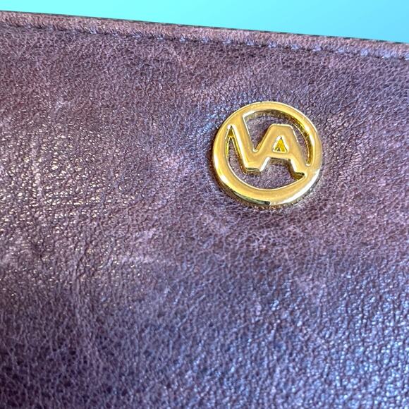 VALENTINA Distressed Leather Zip Around Wallet Clutch In Excellent Condition. - Picture 7 of 11